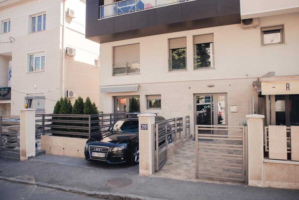 Apartment Happiness Belgrado Exterior foto